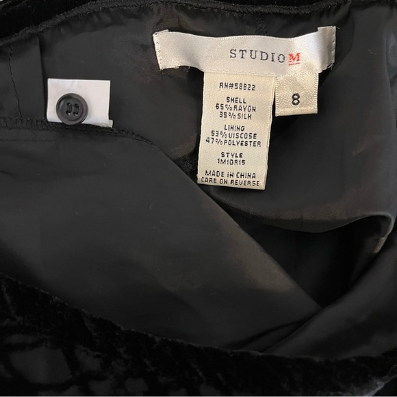 Studio M Vintage Velvet Overlay Burnout Mini Skirt - Size 8 - Picture 7 of 8